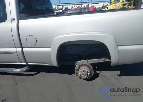 2007 GMC Sierra C2500 Heavy Duty z USA, uszkodzony, nr VIN 1GTHC29D67E140174